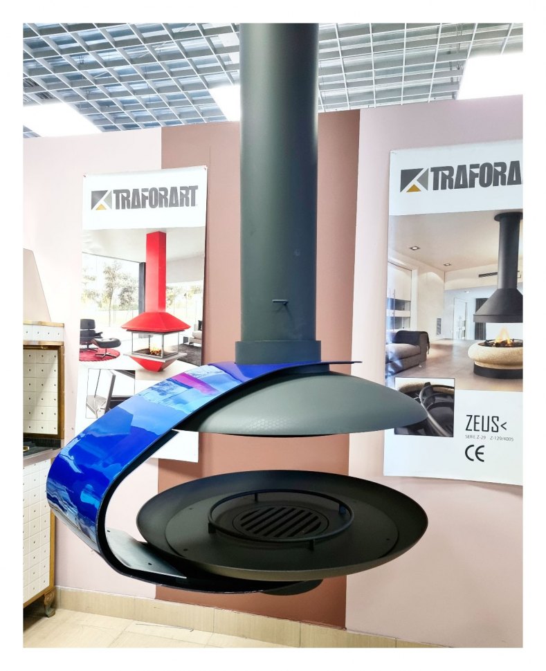 Камин FANCY CENTRAL VINYL, без стекла, с удлинённой трубой на 0,35 м (Traforart)