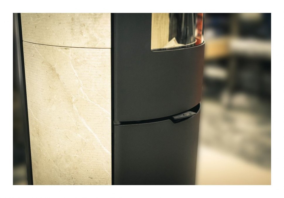 Печь-камин Астов R1 в камне