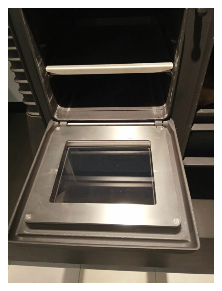 Чугунная печь Brunner Iron Dog 6