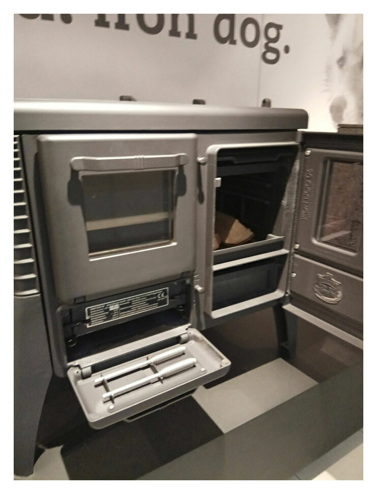 Чугунная печь Brunner Iron Dog 6